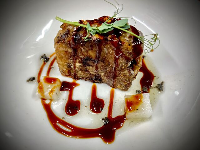 Teriyaki de peus de porc amb tòfona i nap
