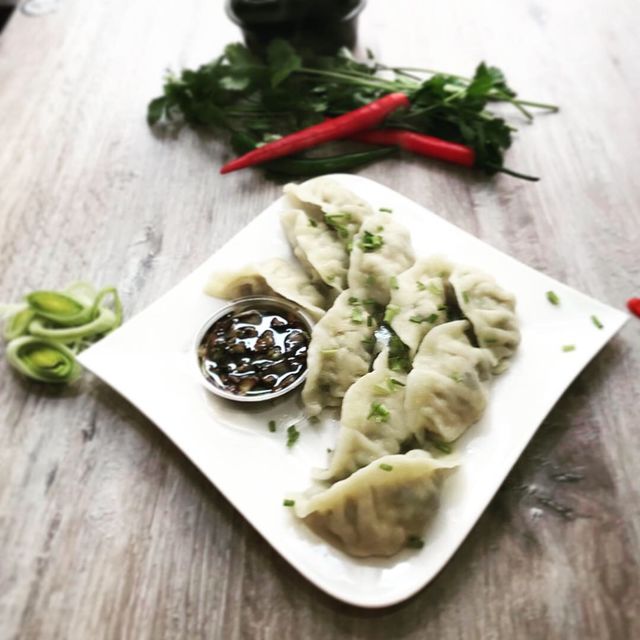 DIM SUM w wersji pierogarnimomos.pl, To chińskie pierożki z farszem z wieprzowiną