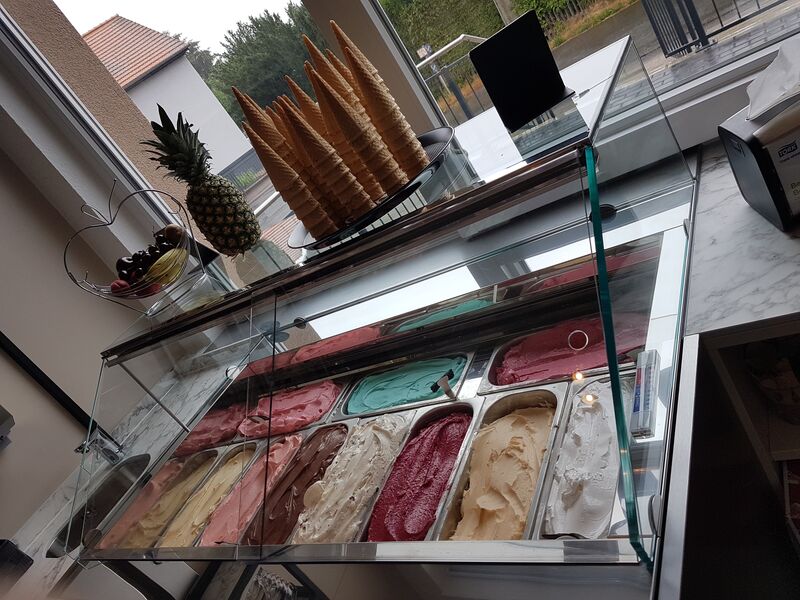 Eisvitrine