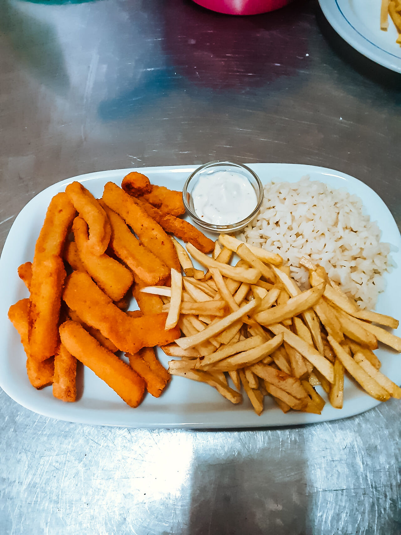 Tiras de lula panadas