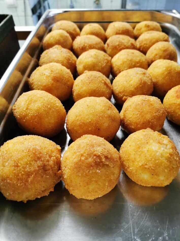 Préparation arancini à la Napolitaine