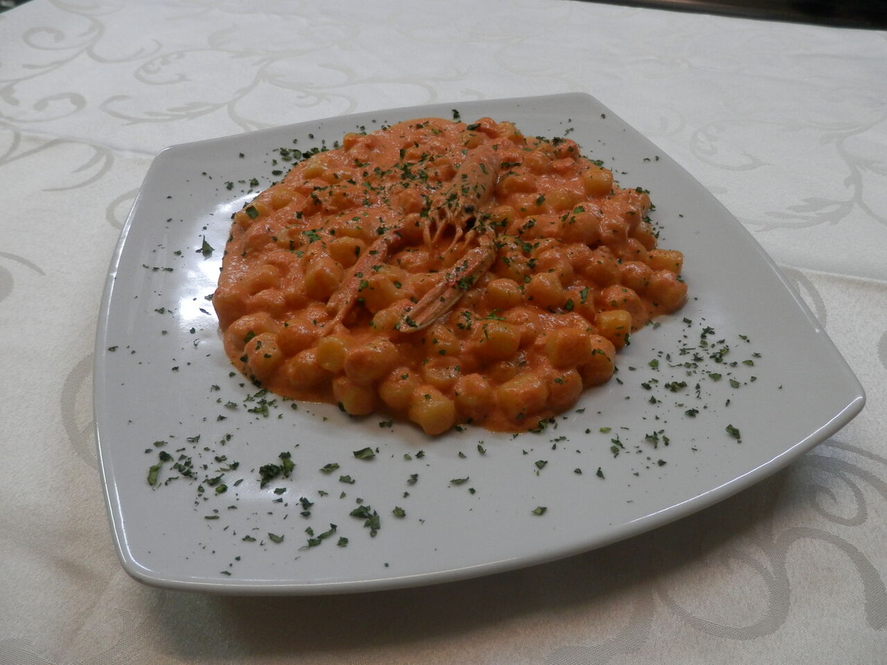 Gnocchetti alla crema di scampi