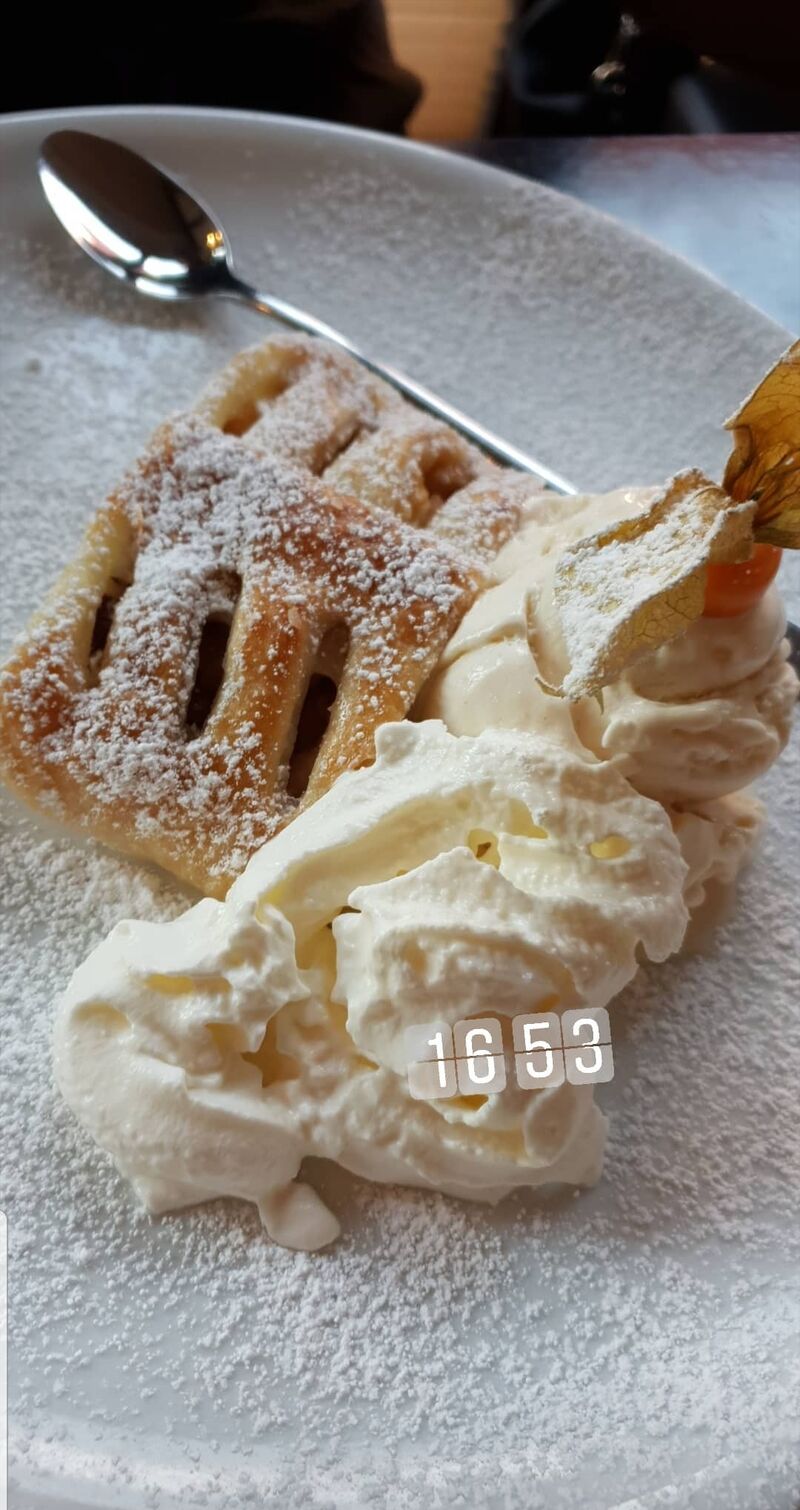 Apfelstrudel