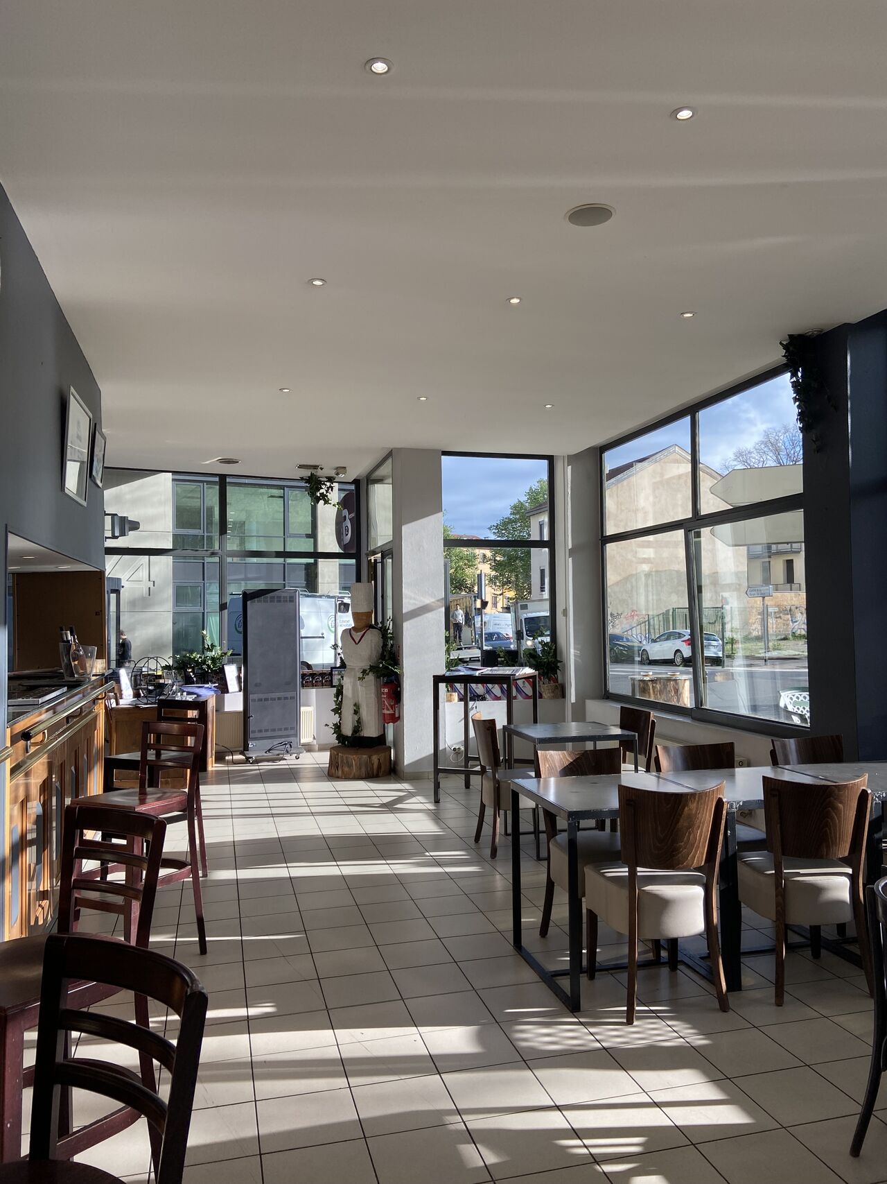 Salle Intérieur du Petit Marché #1