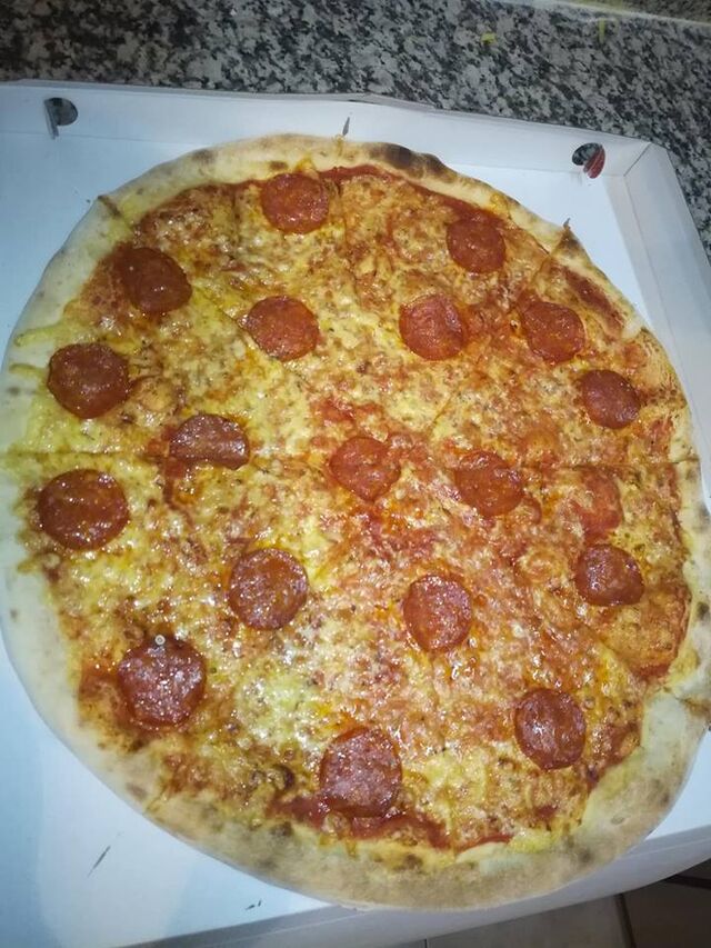 Pizza u Solinu?! Probajte najbolju pizzu ili jednostavno naručite dostavu!