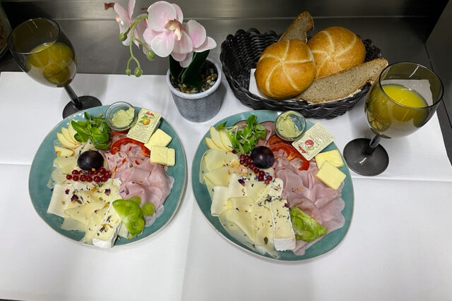 große Frühstücksauswahl zu fairen Preisen