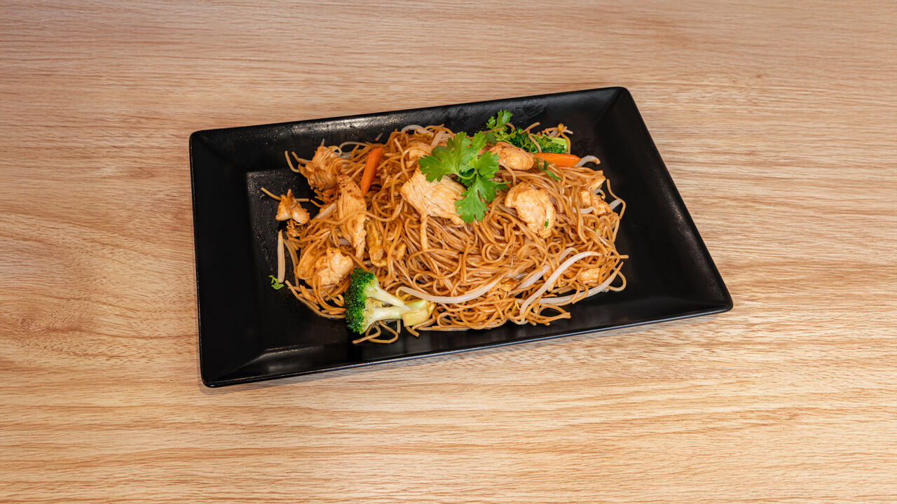 P17- Nouilles sauté au poulet