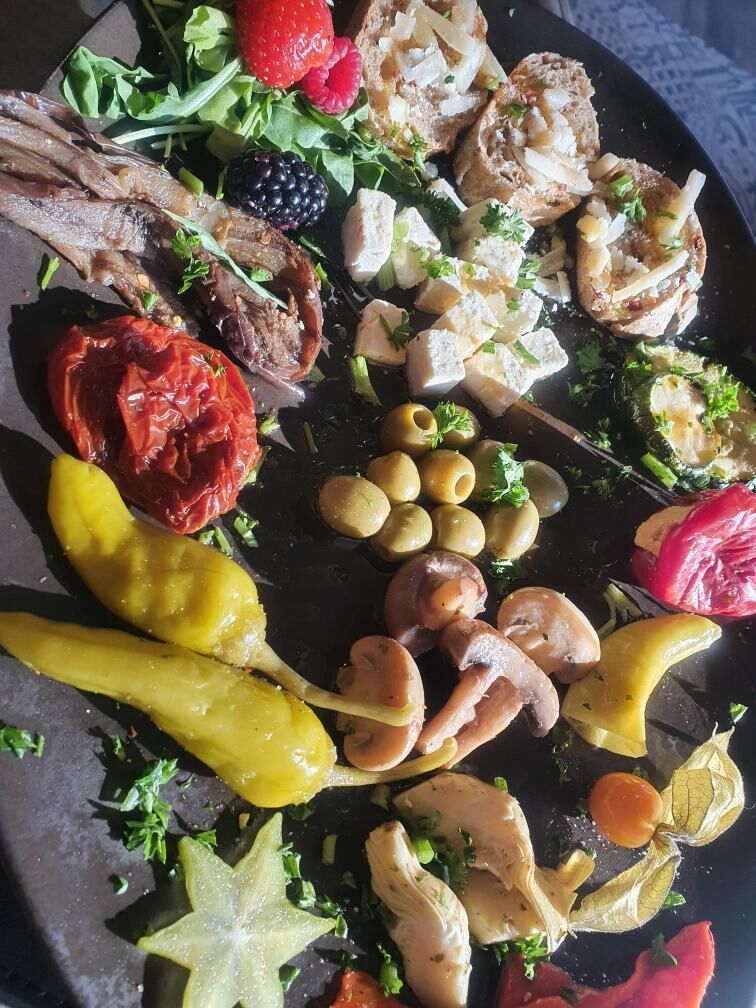 Unsere Antipastiplatte ist immer lecker!