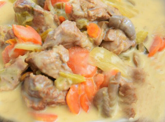 BLANQUETTE DE VEAU A L'ANCIENNE