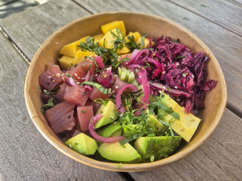 Poke bowl Thon (S : 12 €/ XL : 14 €)