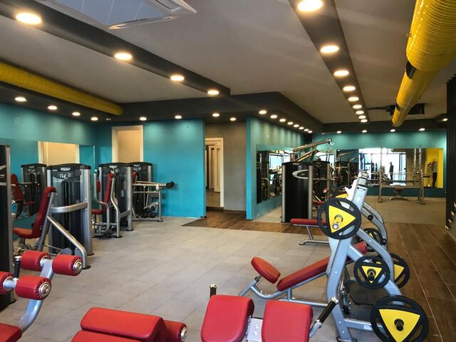 Serbest Ağırlık Alanımız