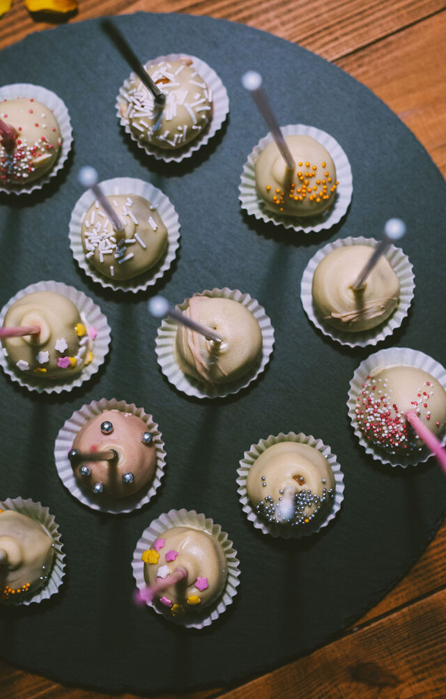 Cake pops