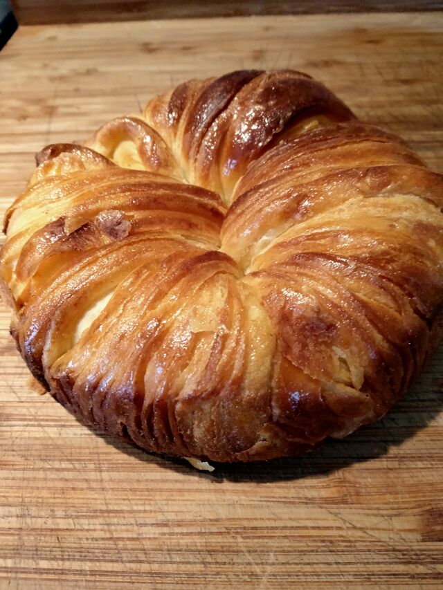 grosse brioche feuilletée japonaise