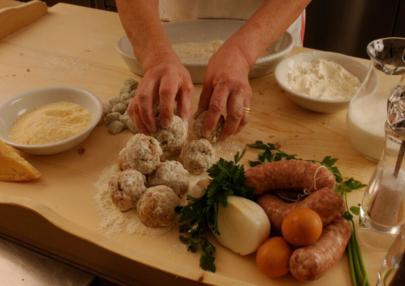 Hotel Da Rita. Cucina tradizionale trentina e cucina mediterranea