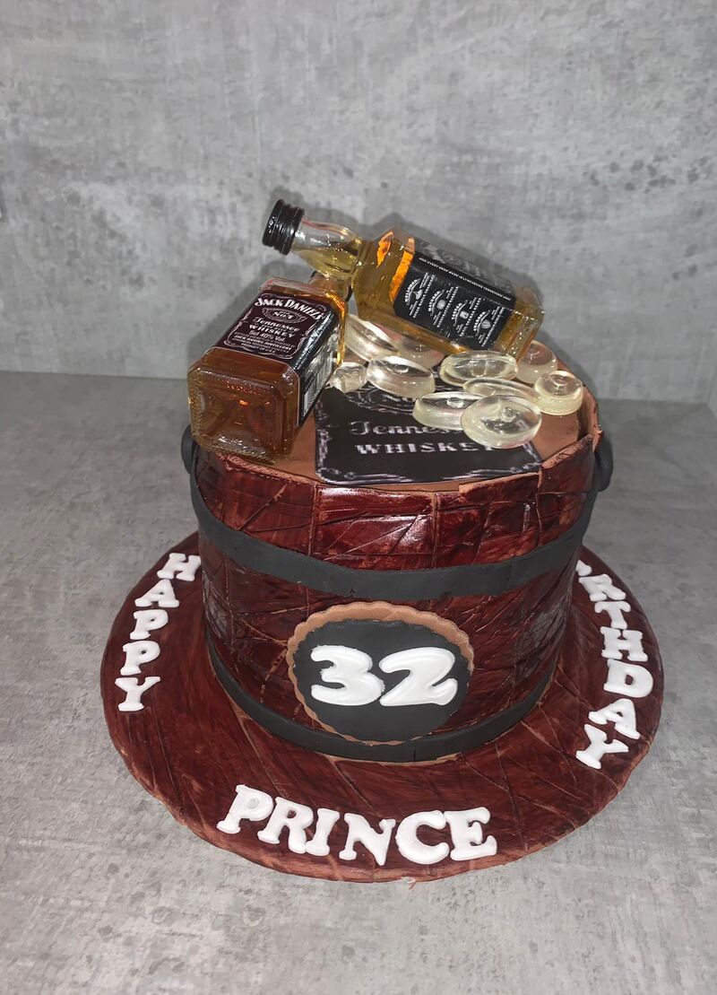 Gâteau chocolat noir et curd framboise