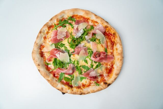 PIZZA RUCOLA.
