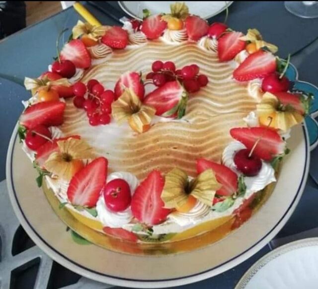 tutti frutti meringue italienne fruits frais