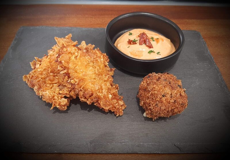 Nugget et bouchée fromagère 