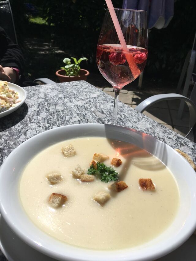 Spargelcremesuppe