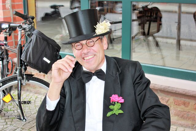 Alle Jahre wieder, Herrentag ...