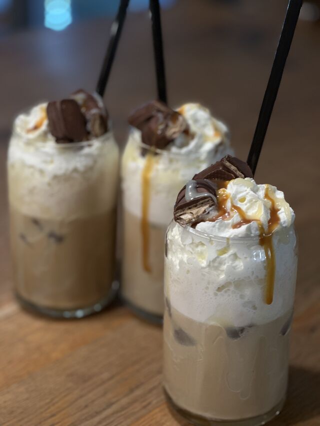 Bueno iced latte