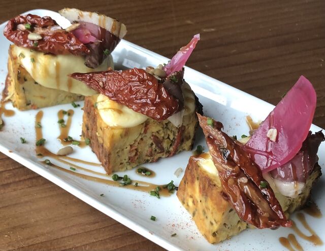 Pain perdu aux tomates séchées et magret de canard séché maison