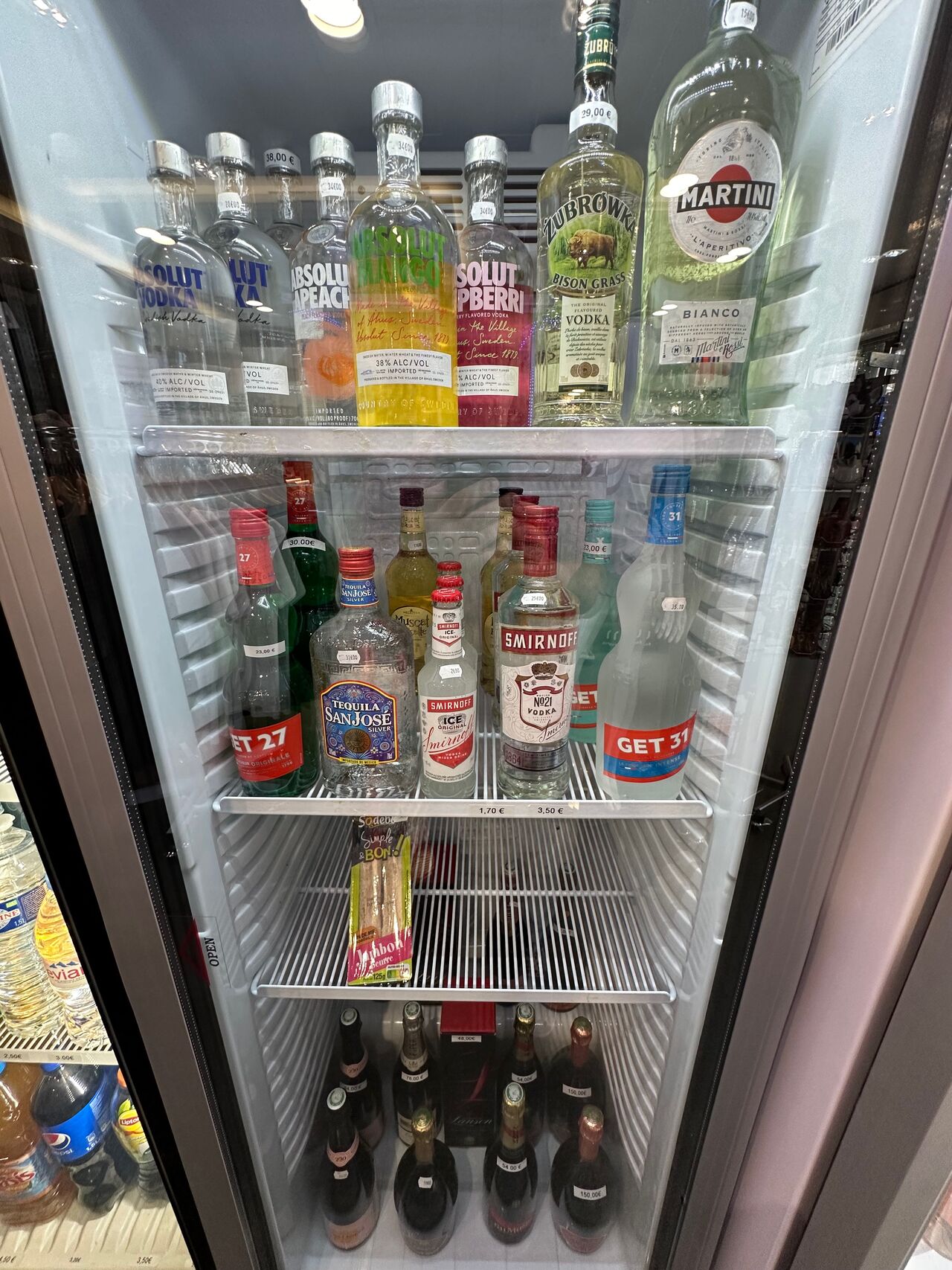 alcool fort - Vodka, gin, tequila, Champagne Frais.