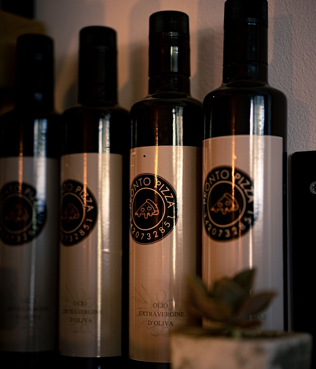 OLIO EXTRAVERGINE D’OLIVA