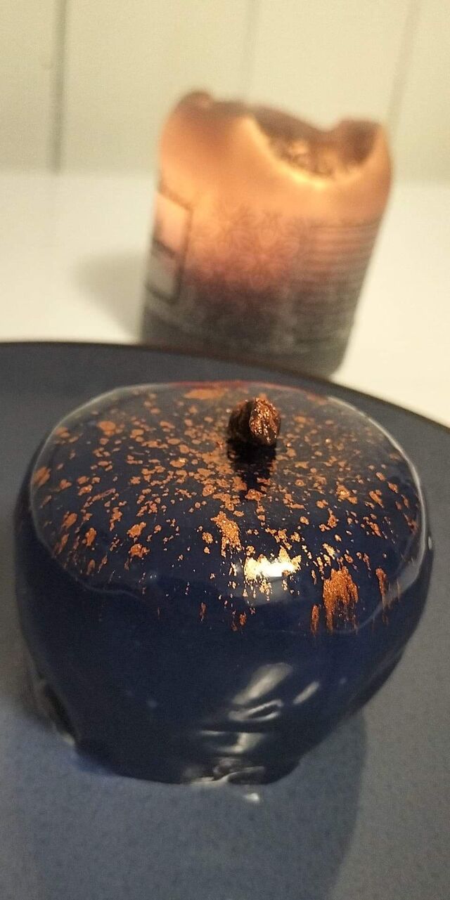 La pomme empoisonnée 