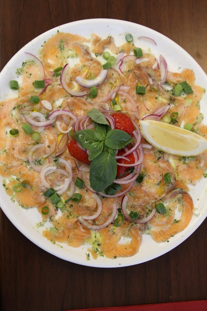 Lachs Carpaccio 