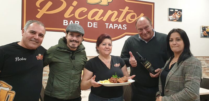 Visita jurado ( Chef Sergio Garrido) en el concurso de La 4ª Ruta Sentero y El Rabo de Toro