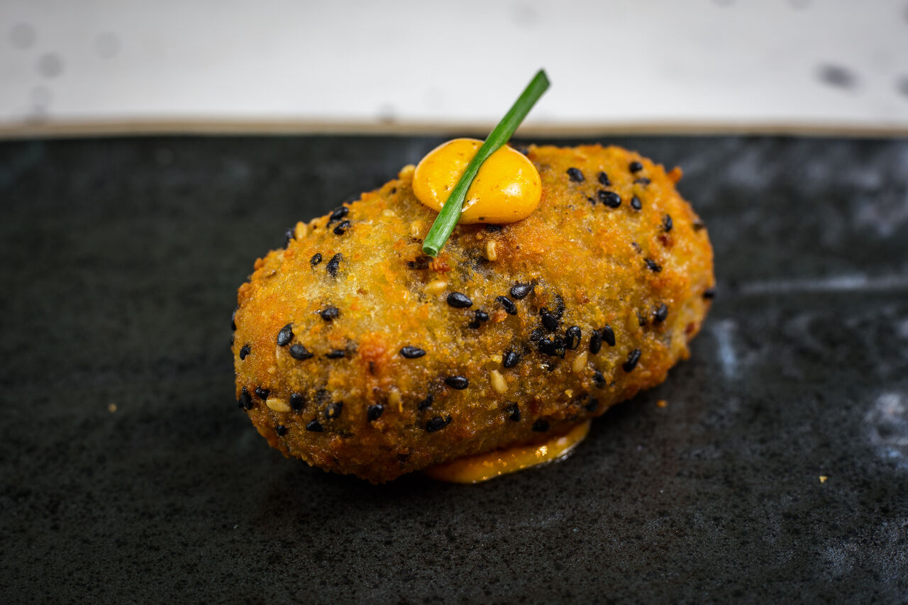 🥓 Croqueta de cecina y queso de cabra 🧀🐐