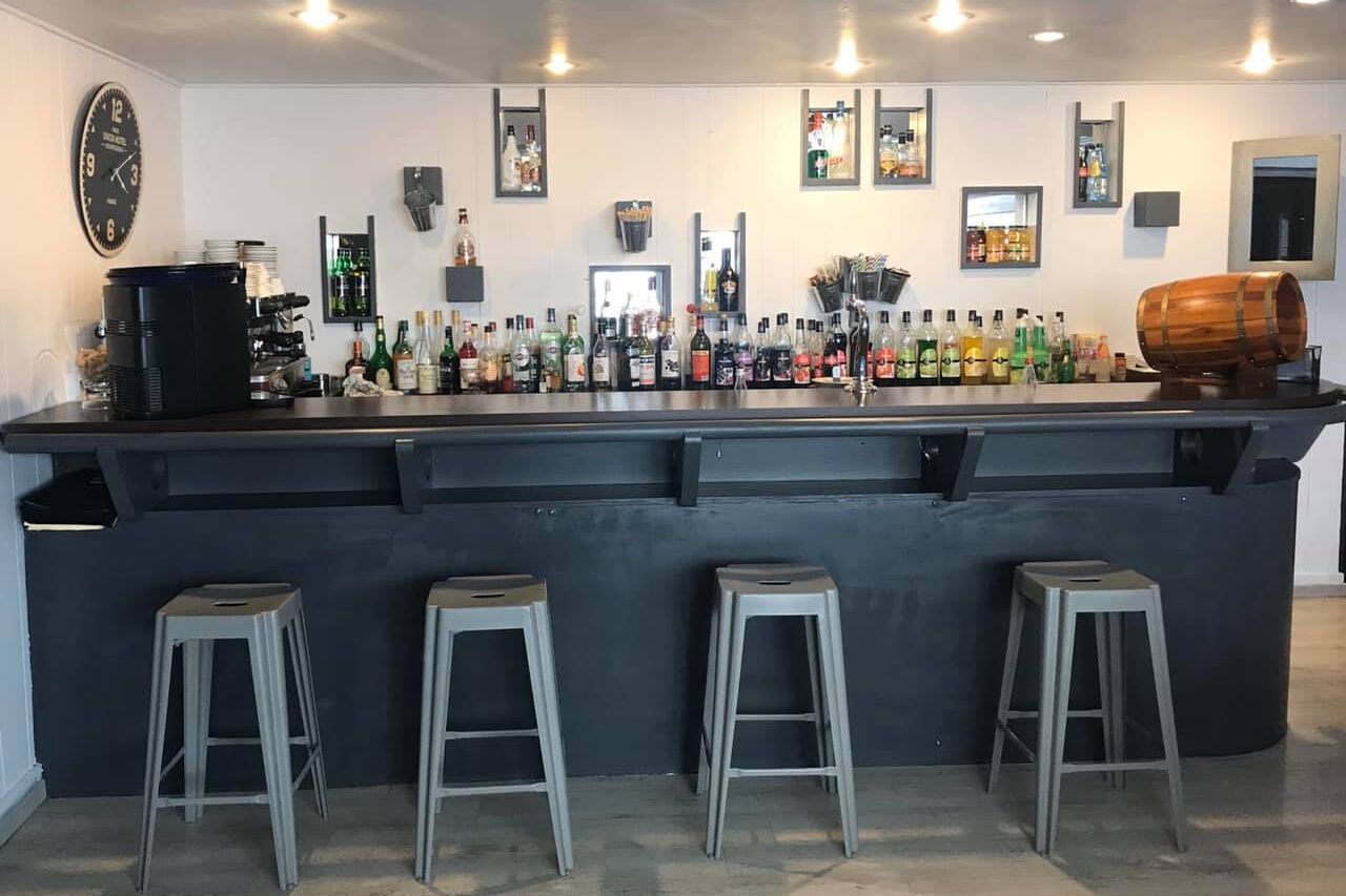 Côté bar