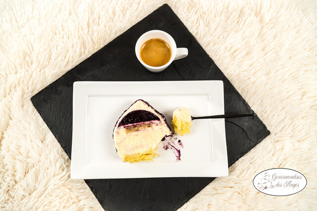 Buche vanille/myrtilles - 8/10 personnes -