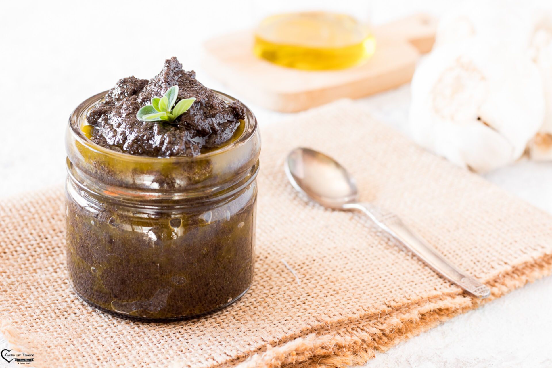 Paté di Olive Taggiasche