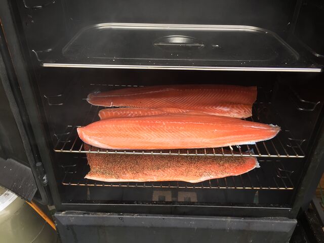 Hausgeräucherter Lachs