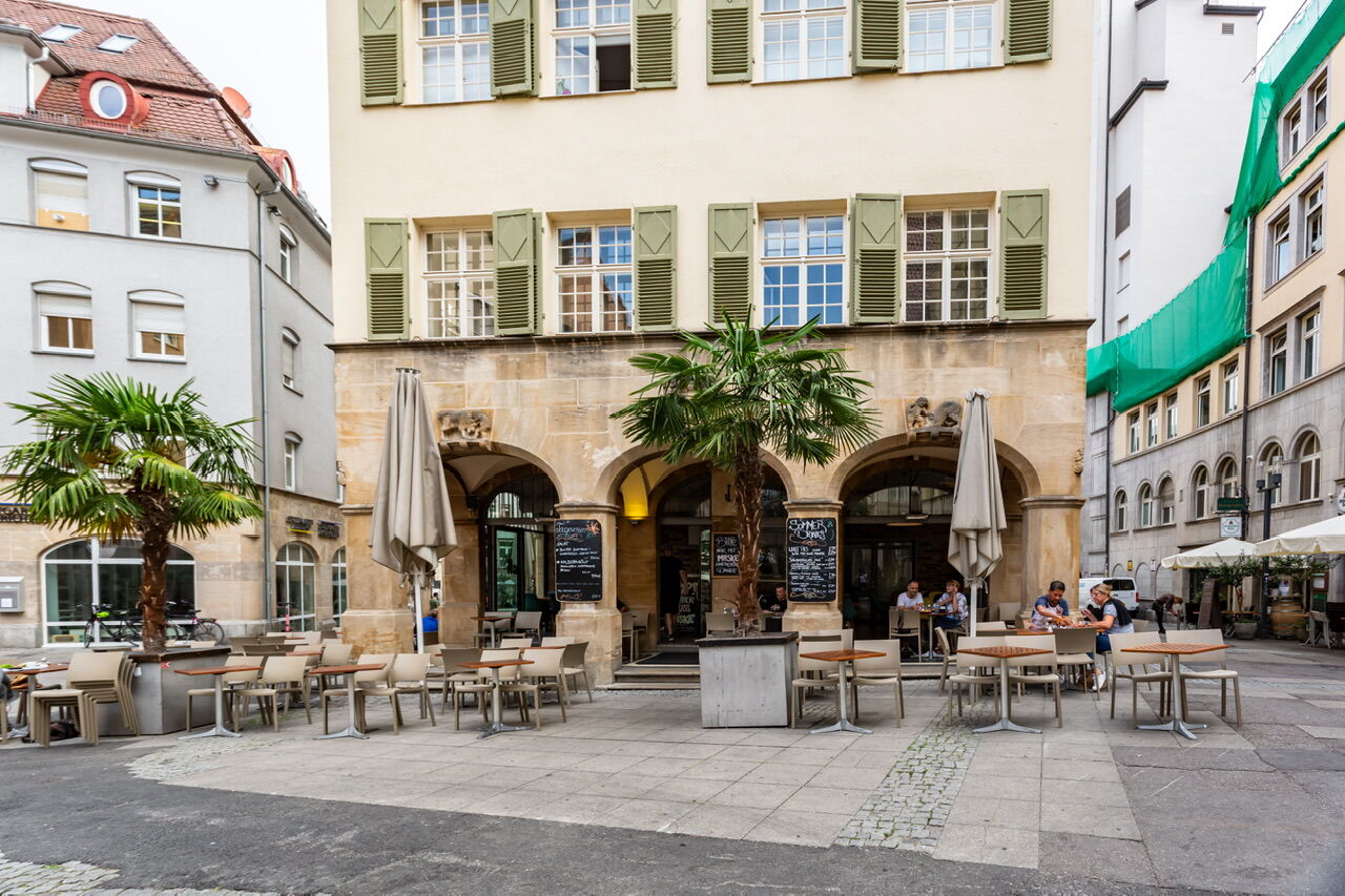 DELI. Food. Bar. Music. Stuttgart Deutsche Küche in meiner Nähe