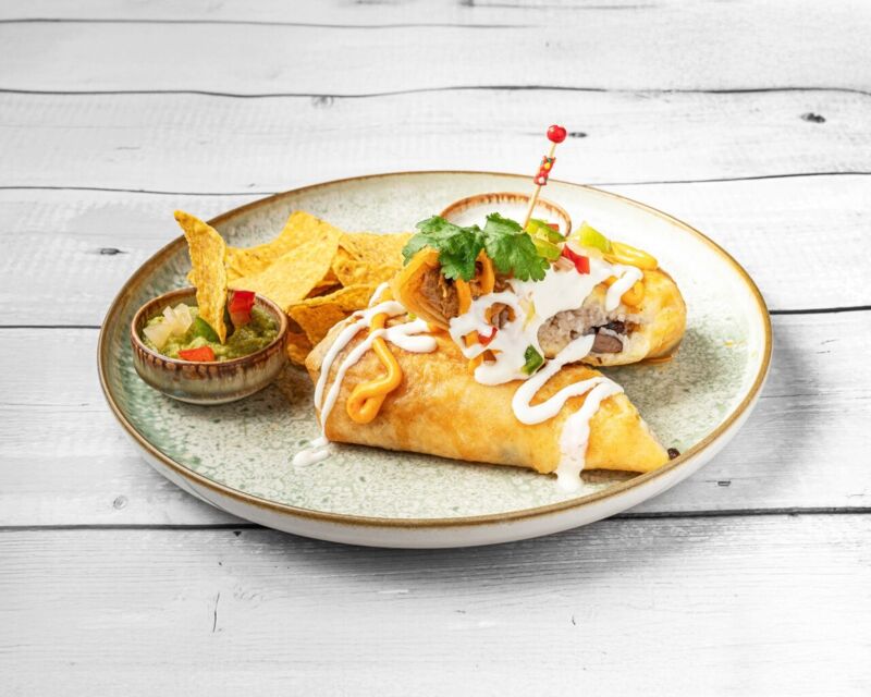 Chimichanga de pollo