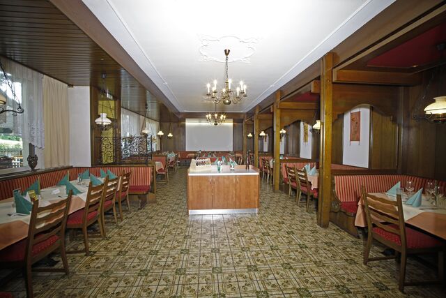 Unser Restaurant - Platz zum gemütlich speisen und sich wohlfühlen