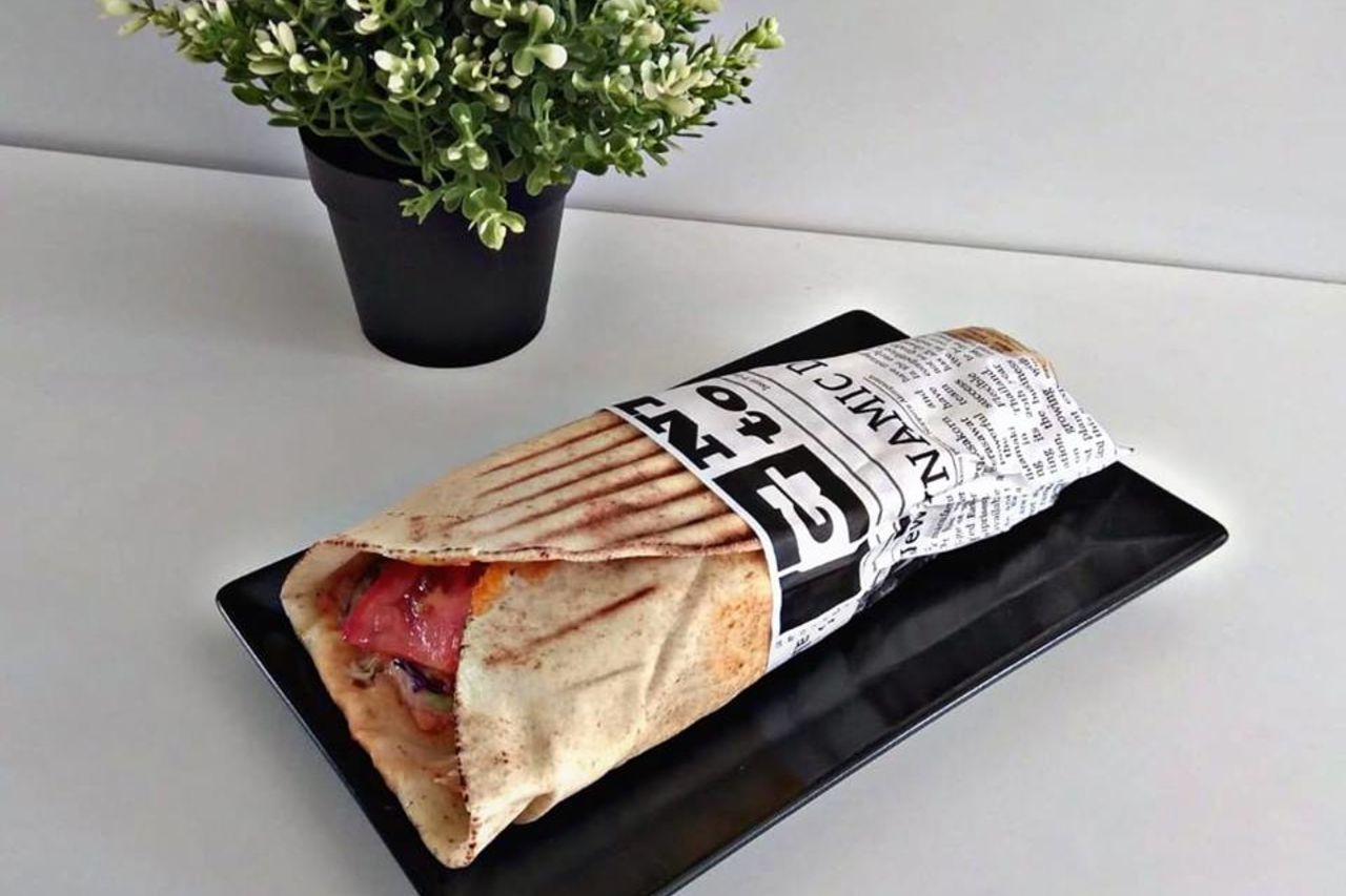 Shoarma z kurczakiem lub baraniną
