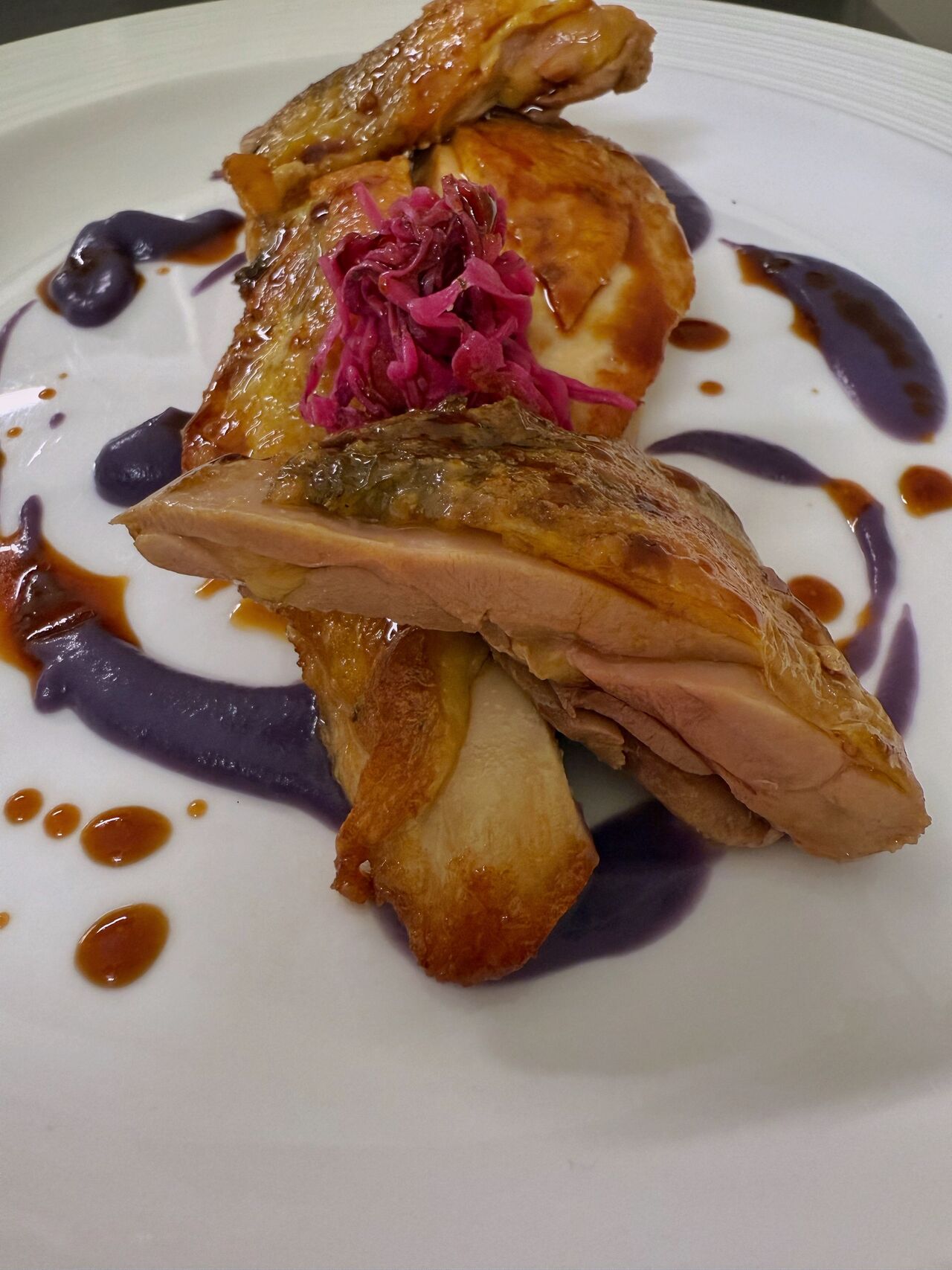 Faraona con cavolo viola 