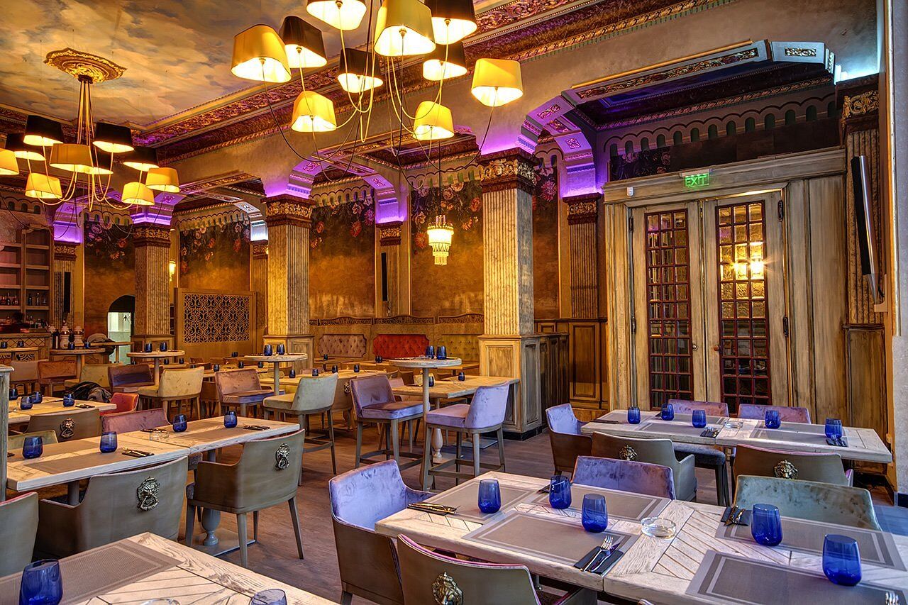 Luther Brasserie & Lounge Brașov