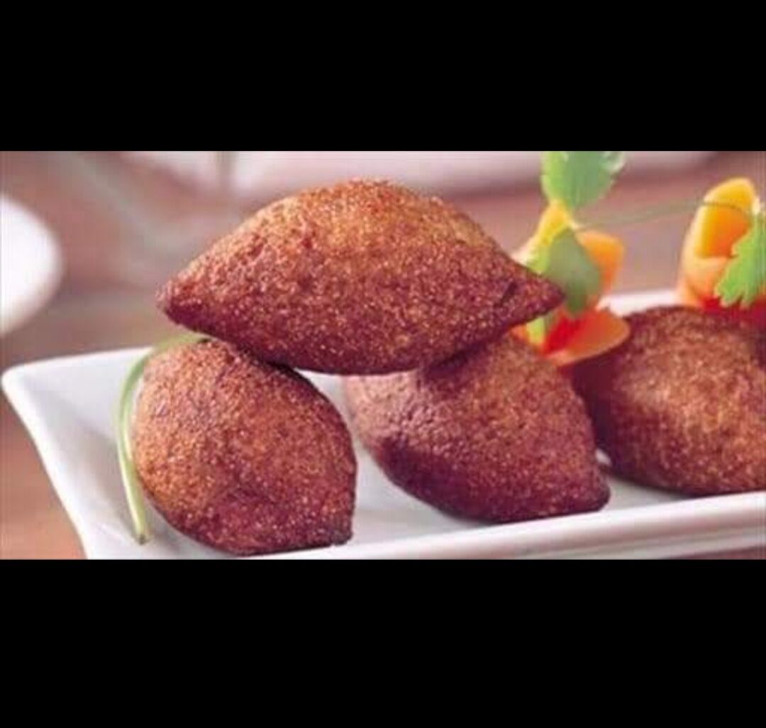 وجبة كبه مع بطاطا وسلطه بس 5€ 