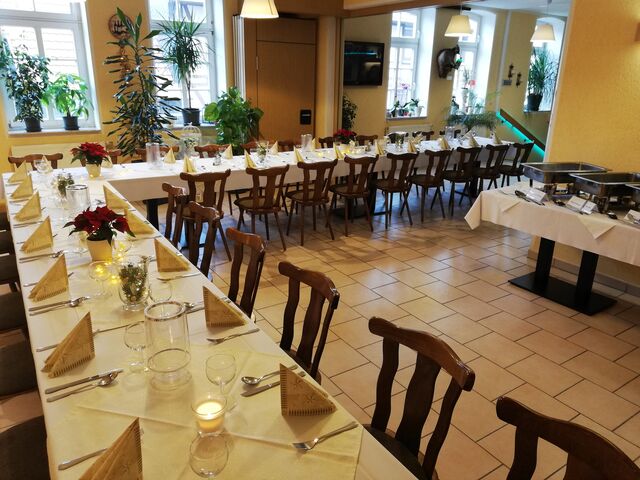 Weihnachtsfeier für 34 Personen