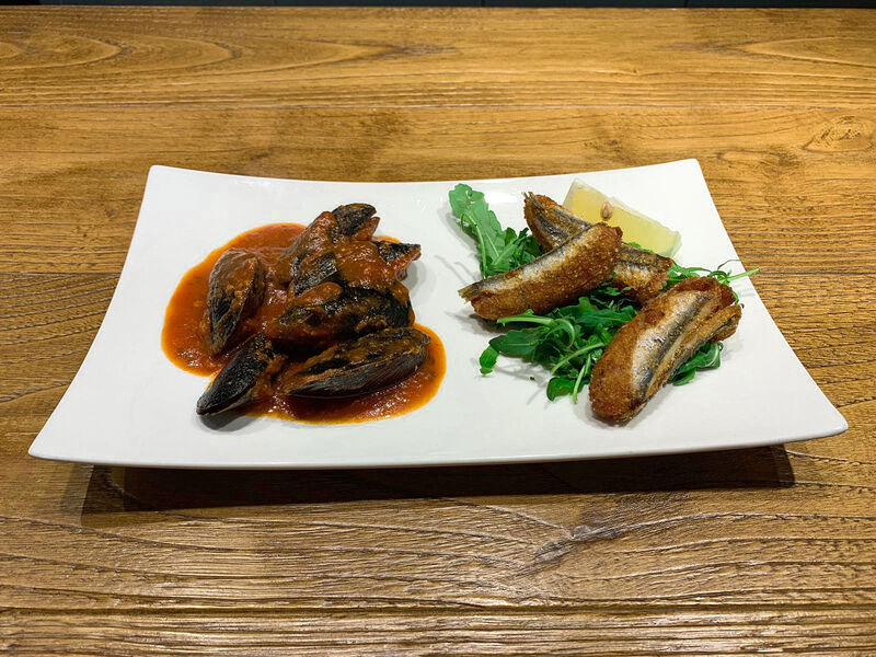 ACCIUGHE E MUSCOLI RIPIENI - Stuffed anchovies and stuffed mussels