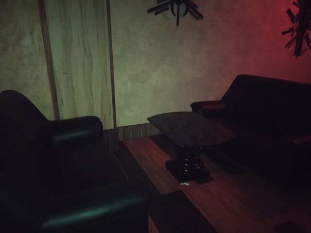 ZONA PAREJAS: SALÓN RELAX 5