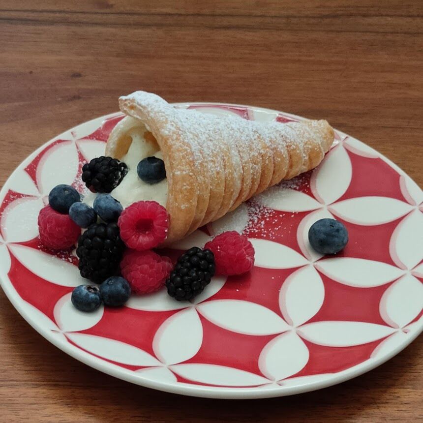 Cornets à la crème pâtissière