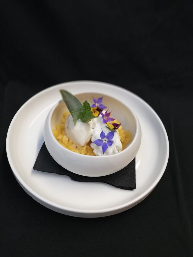 Tartare d'ananas et sa fraîcheur coco 