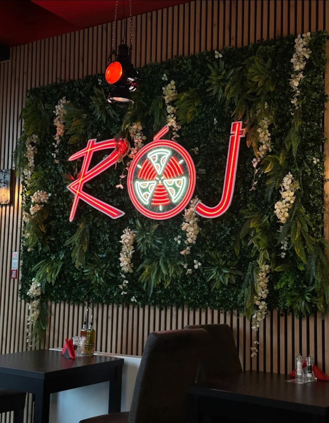 Restauracja RÓJ PIZZA KEBAB