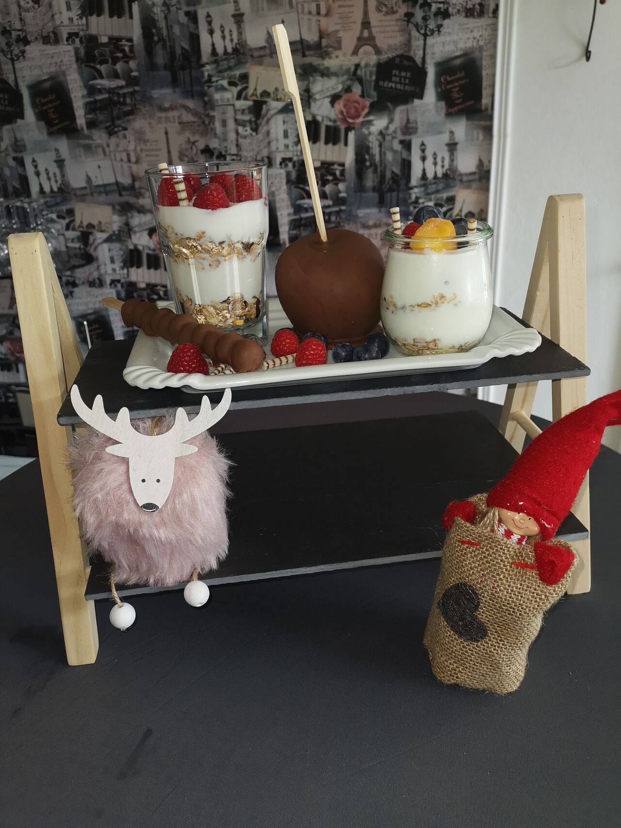 Over night oats
Und Schoko Äpfel 